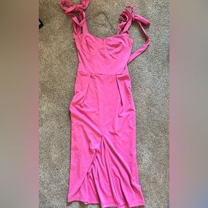 Brand: Shein Size/S/M Color: Pink Condition: Never worn Material: Stretchy